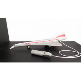 Avion mécanique