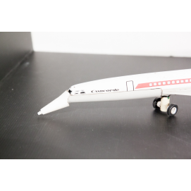 Avion mécanique