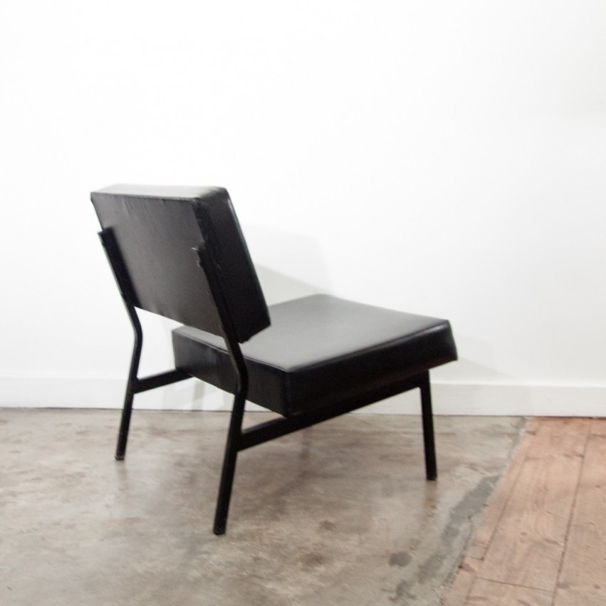 Chauffeuse vintage skaï noir - Thonet