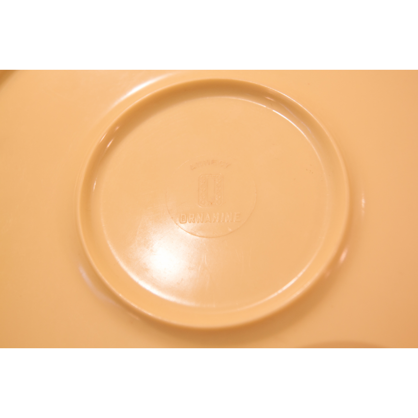 Dessous plat