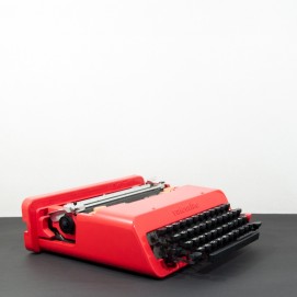 Machine à écrire Valentine - Ettore Sottsass pour Olivetti