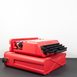 Machine à écrire Valentine - Ettore Sottsass pour Olivetti