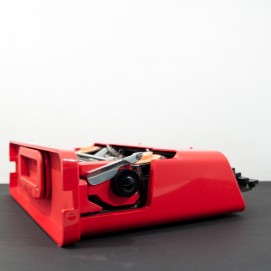 Machine à écrire Valentine - Ettore Sottsass pour Olivetti