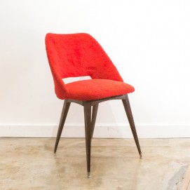 Chaise tonneau rouge