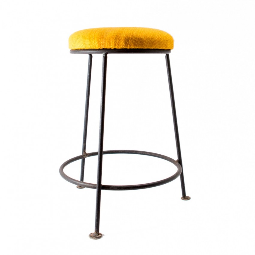 Petit tabouret tripode des années 1950