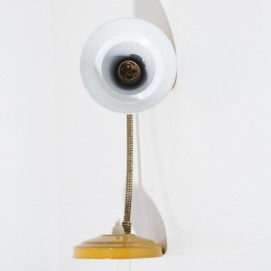 Lampe de chevet jaune