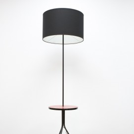 Lampadaire-tablette tripode en Formica