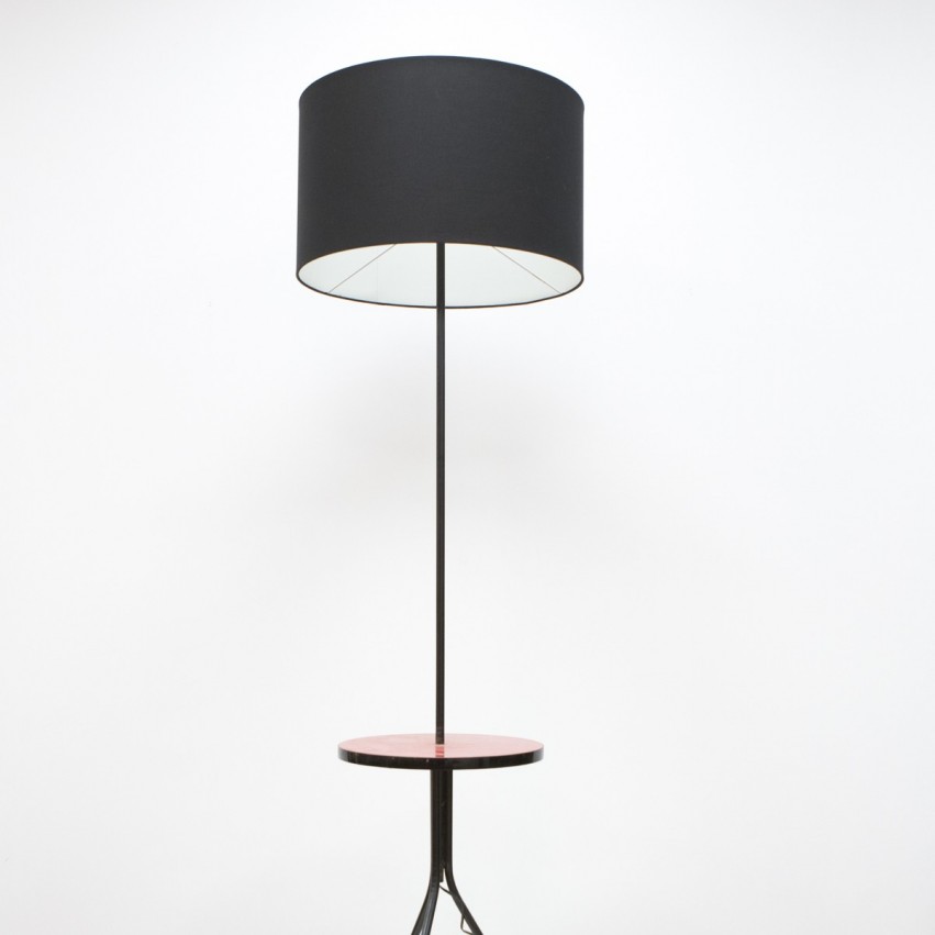 Lampadaire-tablette tripode en Formica