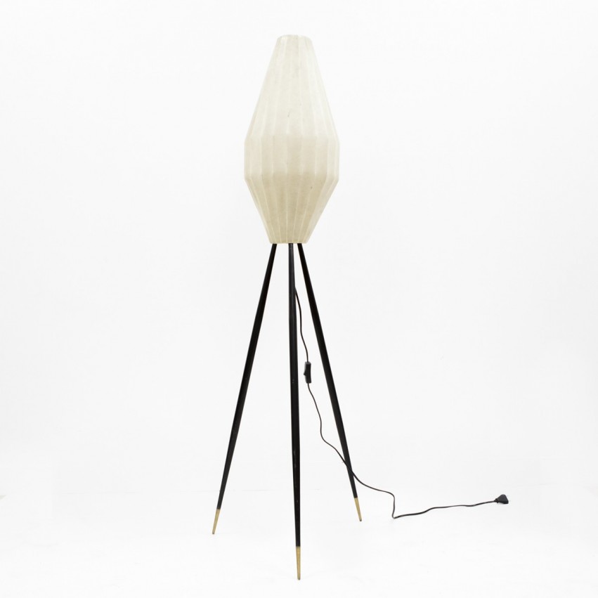 Lampadaire tripode Cocoon