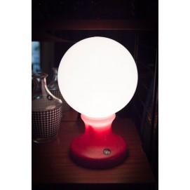 Lampe globulaire à poser en verre