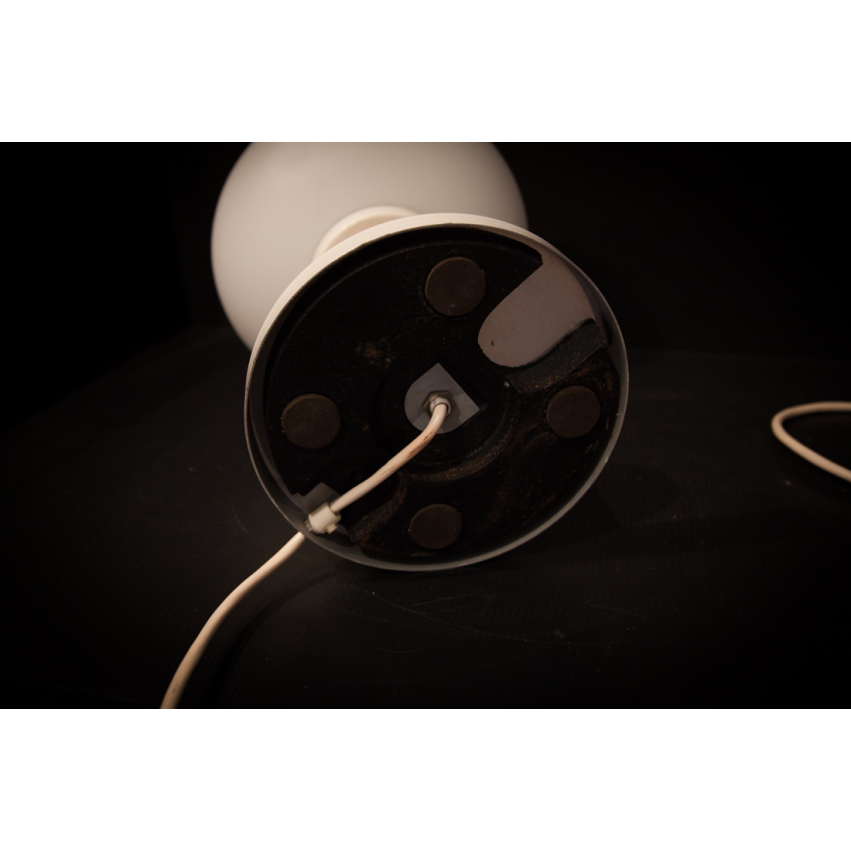 Lampe globulaire à poser en verre