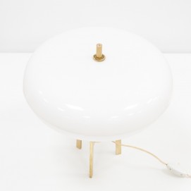 Lampe italienne tripode en laiton et Plexiglas