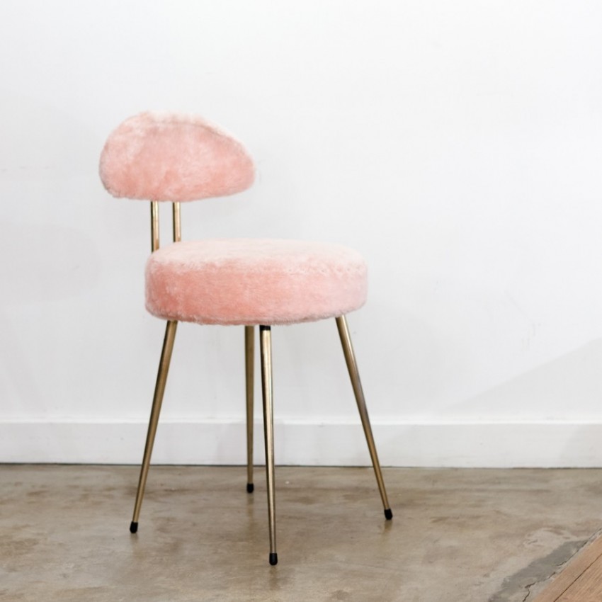 Chaise moumoute rose vintage - Pelfran