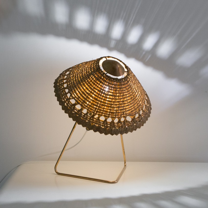 Lampe à accrocher au mur ou à poser d'Helena Frantova