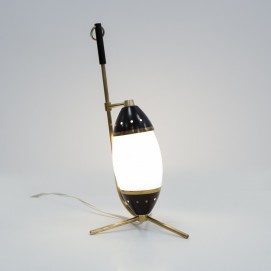 Lampe close italienne tripode en laiton et verre des années 1950