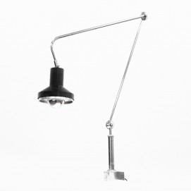 Lampe de bureau articulée à étau - Chrome et noir