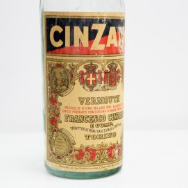 Bouteille publicitaire géante Cinzano