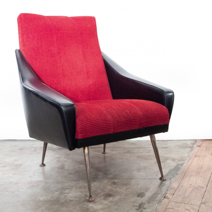 Fauteuil en Skaï noir et velours rouge