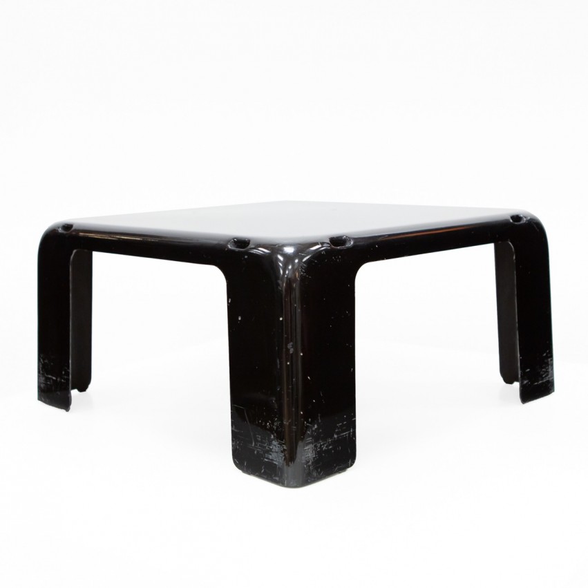 Tables basses Quattro Gatti de Bellini pour C&B Italia