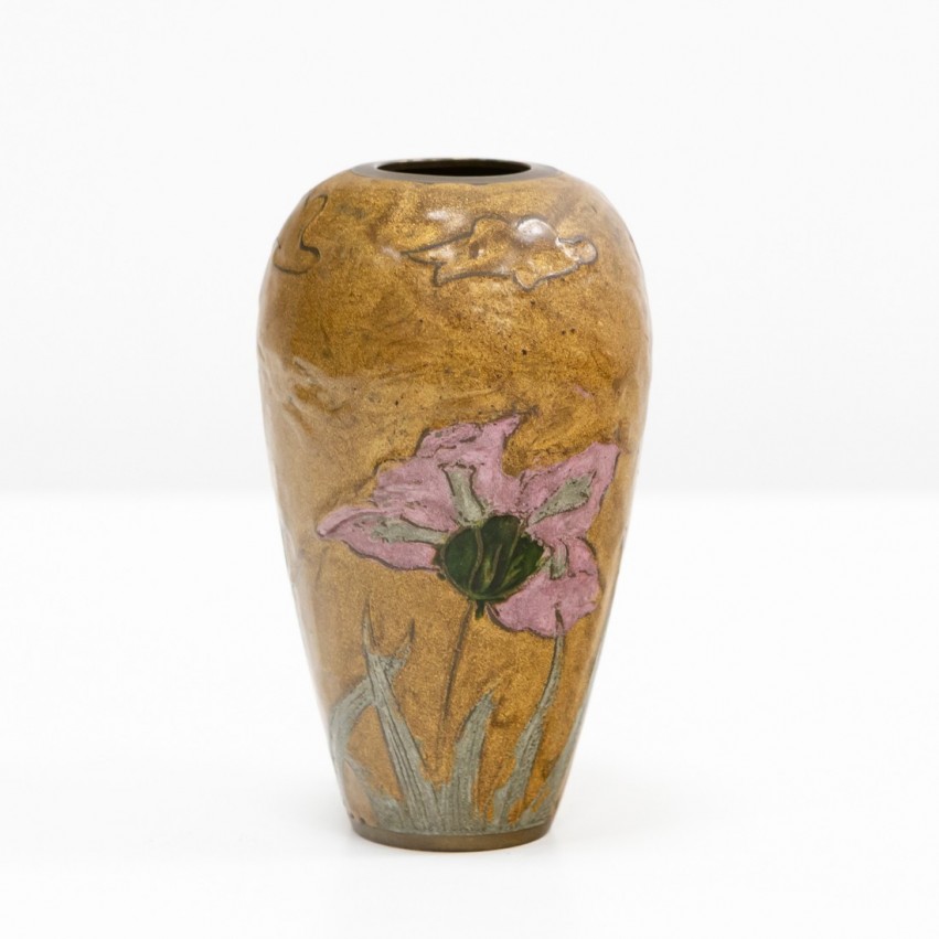 Vase en laiton peint