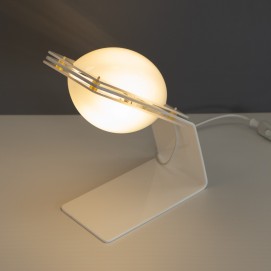 Lampe de bureau italienne en plexiglas
