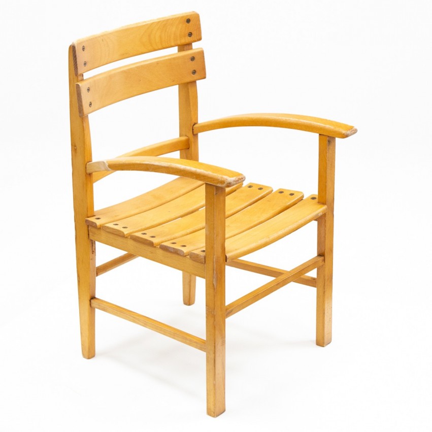 Fauteuil d'enfant en bois des années 1960