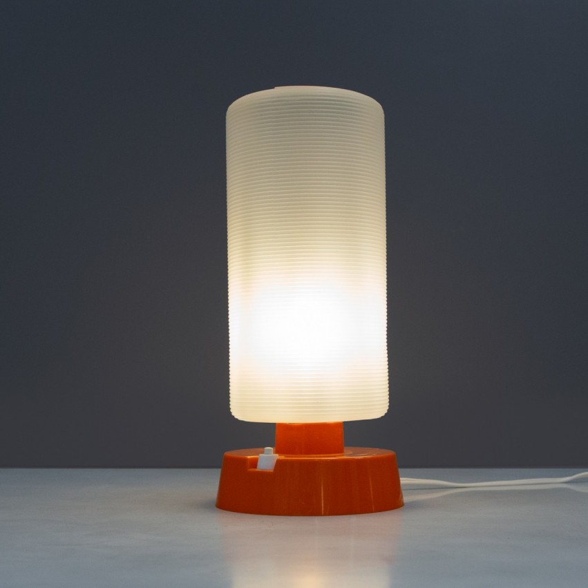 Lampe cylindrique en plastique des années 1970