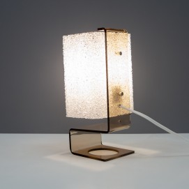 Lampe d'appoint en plexiglas des années 1970