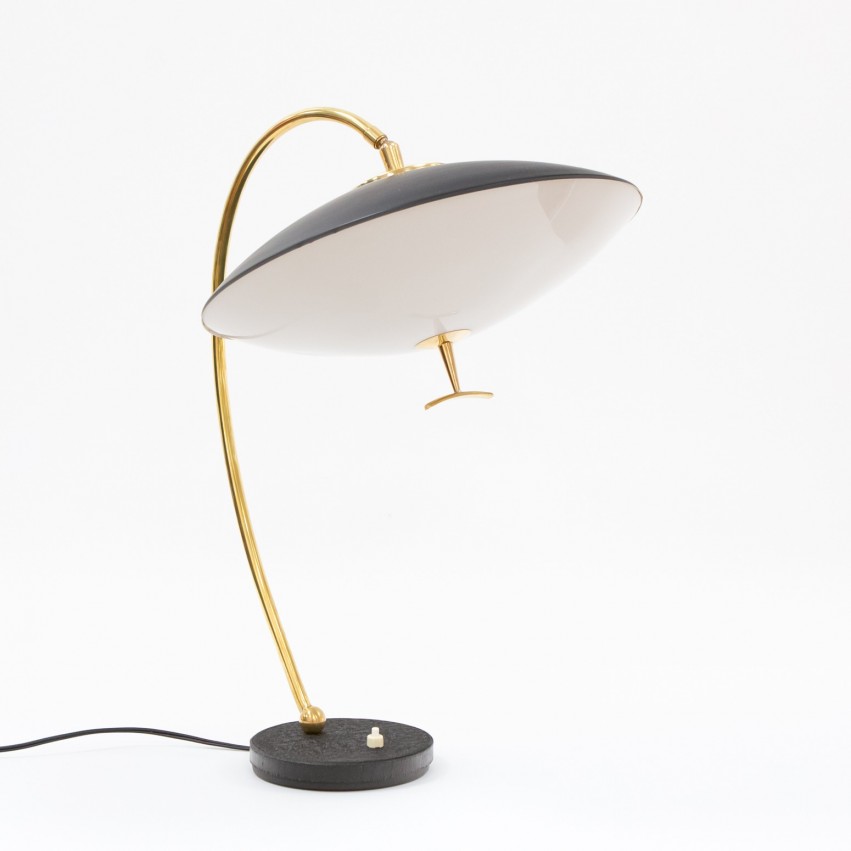 Lampe de bureau orientable des années 1950 en métal, laiton et Plexiglas opale