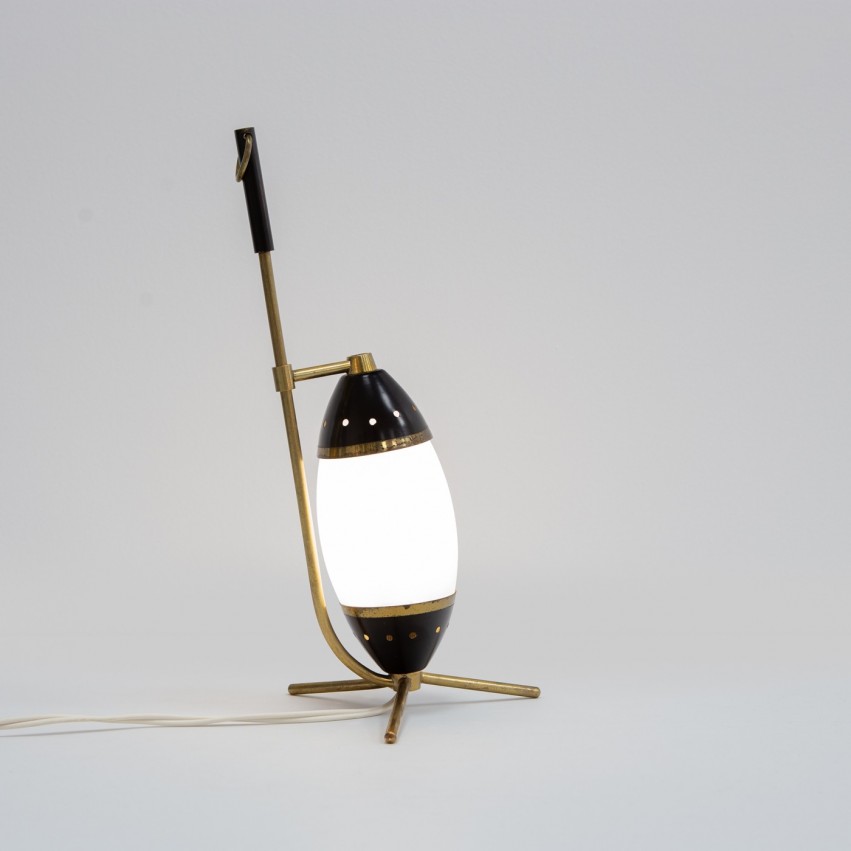 Lampe close tripode en laiton et verre coulissant des années 1950