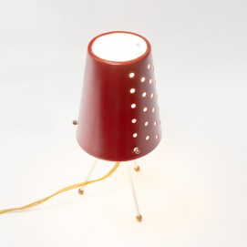 Lampe tripode des années 1950 en tôle perforée