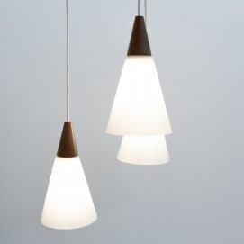 Lustre Philips en verre conique et bois