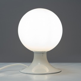 Lampe close tulipe au diffuseur sphérique des années 1960