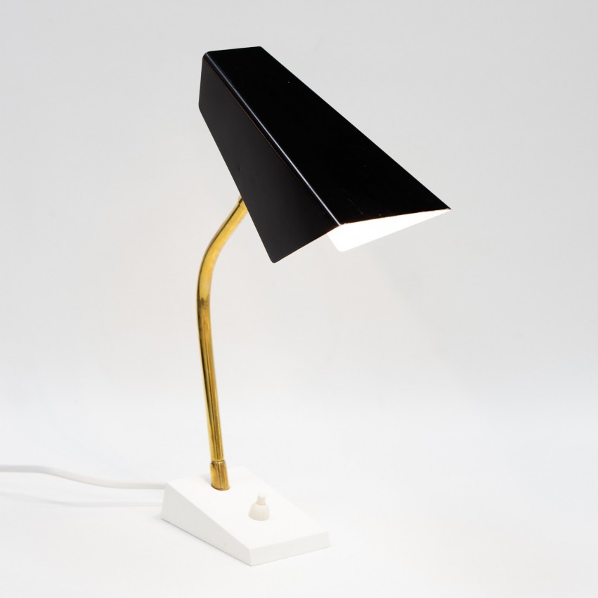 Lampe de bureau en tôle pliée - Hoso