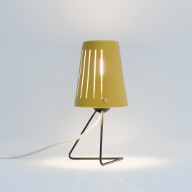 Lampe mobile en tôle ajourée des années 1950