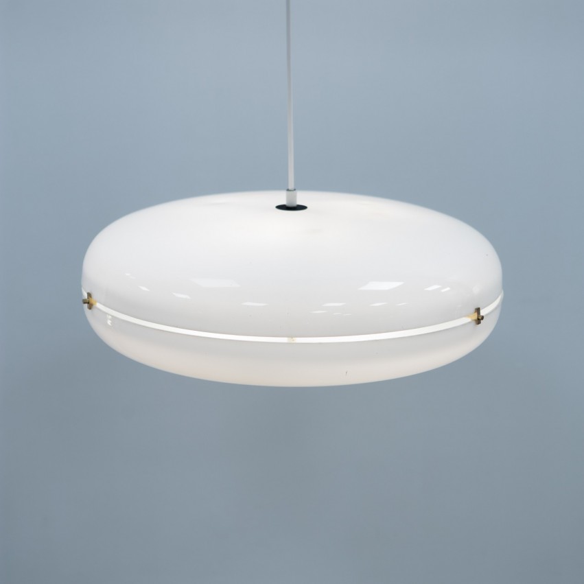 Suspension ovale en Plexiglas - Robert Mathieu
