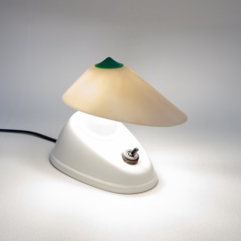 Lampe cocotte en bakélite