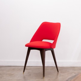 Chaise tonneau rouge