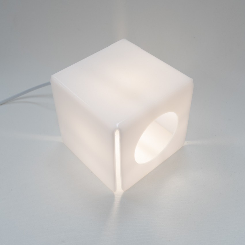 Lampe cubique en Plexiglas des années 1960