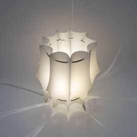 Lampe en lamelles de résine des années 1960