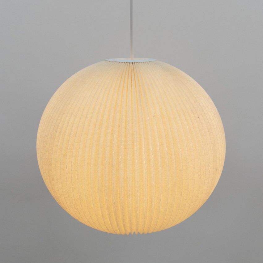 Suspension cocoon en tissu plissé
