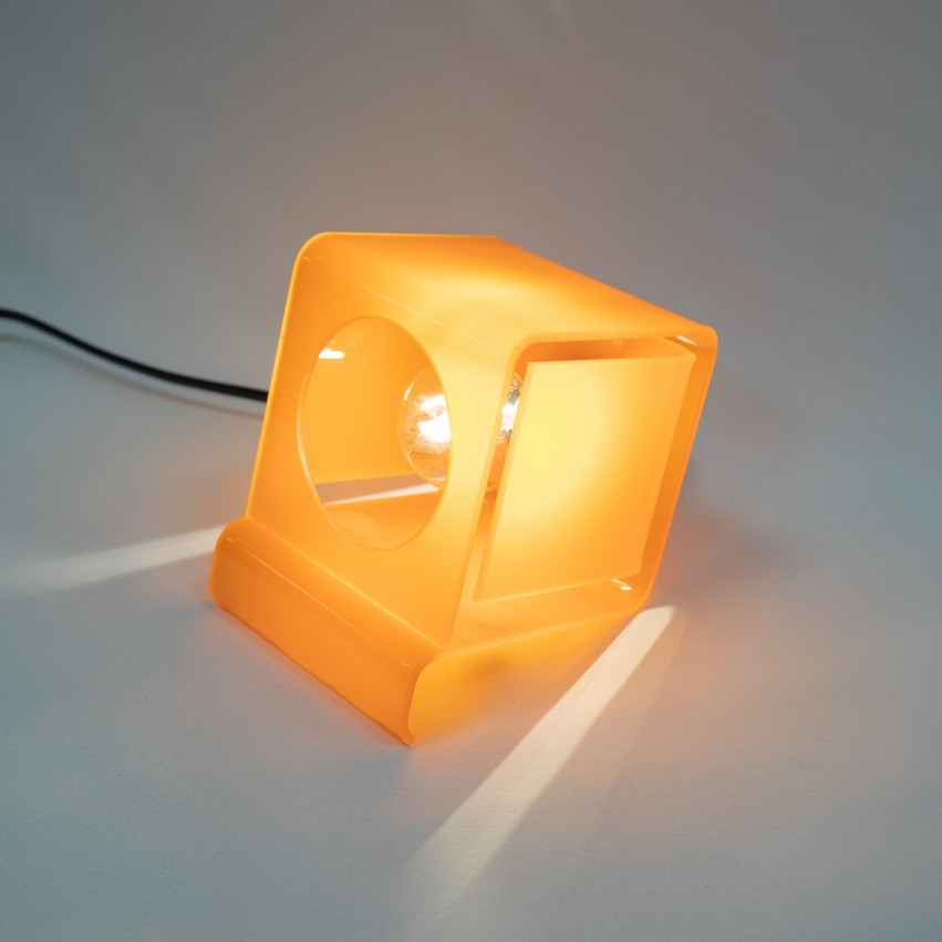 Lampe cube en Plexiglas  - Moinier - Diemensions