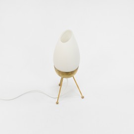 Lampe tripode en verre et laiton