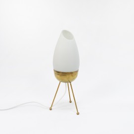 Lampe tripode en verre et laiton