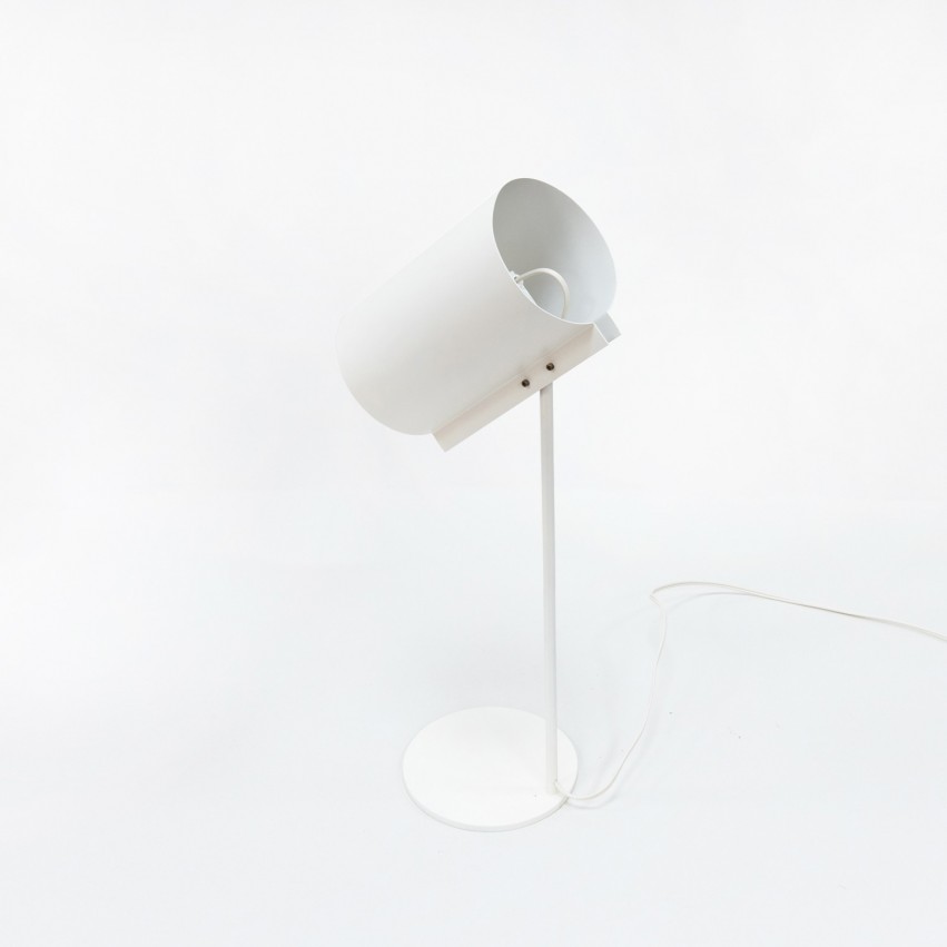 Lampe cylindrique orientable de Mélinotte et Robert Mathieu