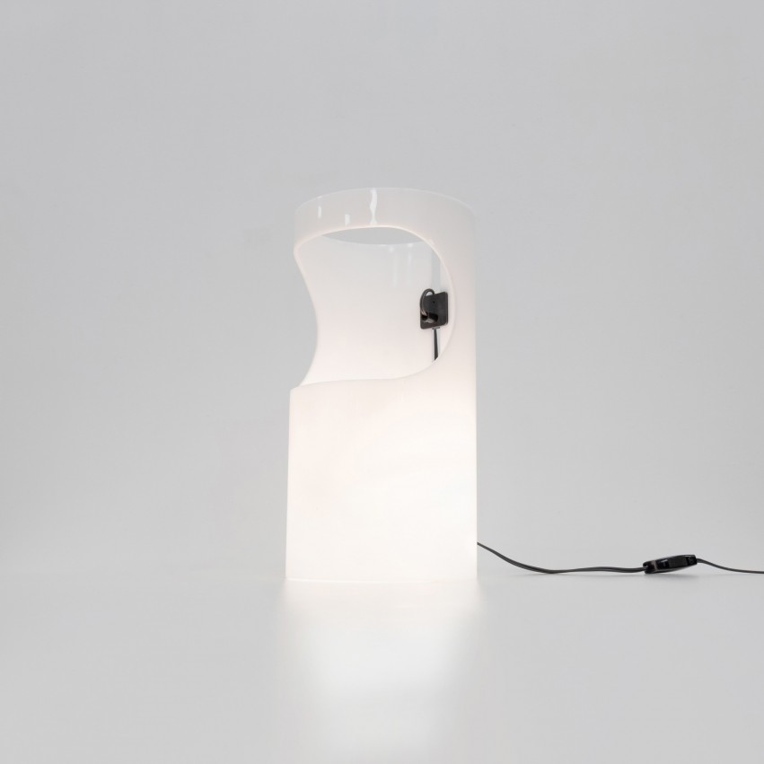 Lampe cylindrique en Plexiglas ajouré - Tramo