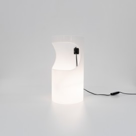 Lampe cylindrique en Plexiglas ajouré - Tramo