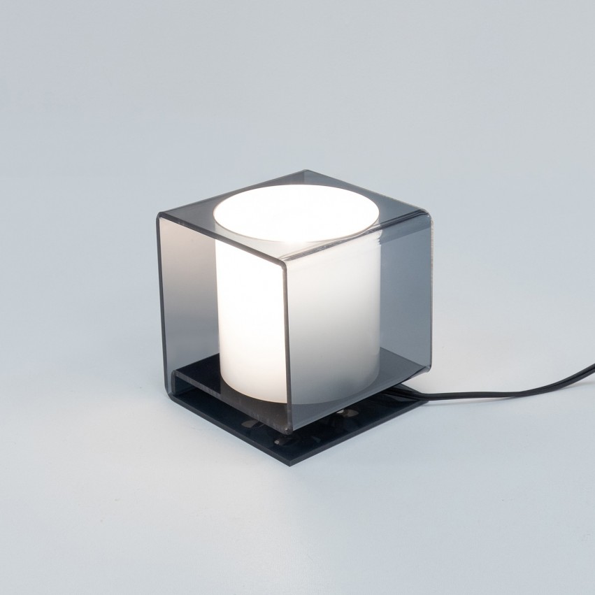 Lampe cube des années 1970 en Plexiglas