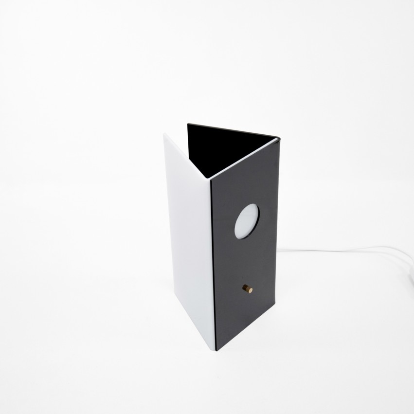 Lampe d'appoint en plexiglas noir et blanc LPA-4