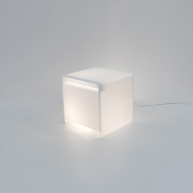 Cube lumineux en Plexiglas